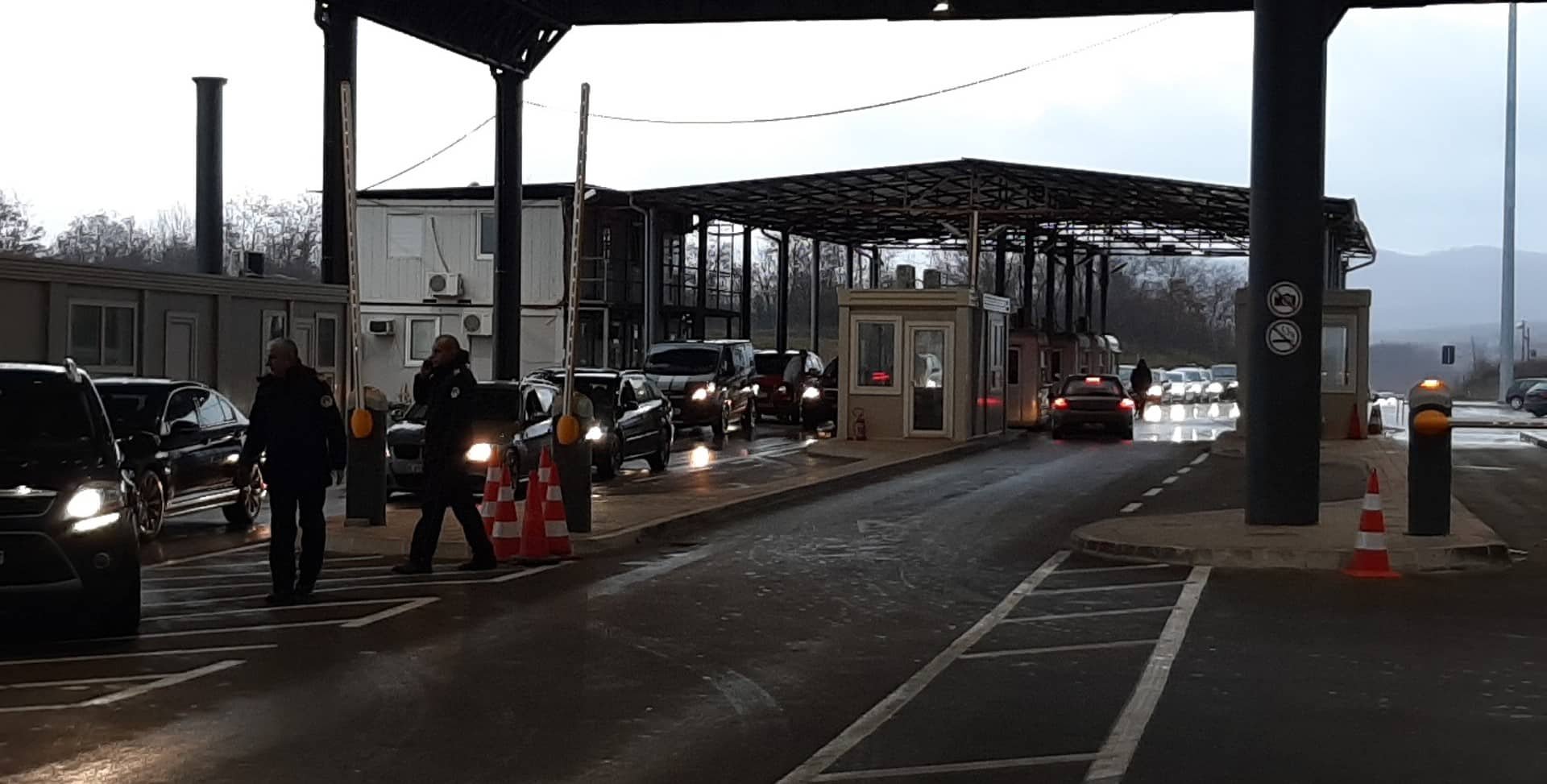The border points in Merdare, Jarinje, and Bernjak remain blocked