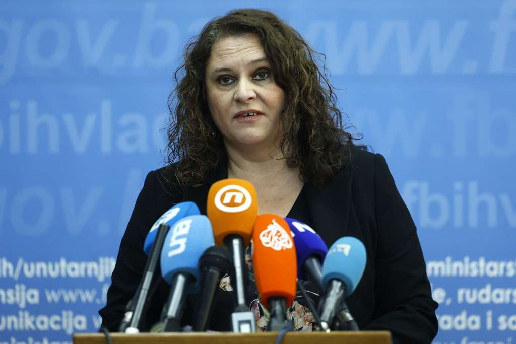 FBiH Govt. instructs Ministry to create plan for prevention of violence in educational institutions