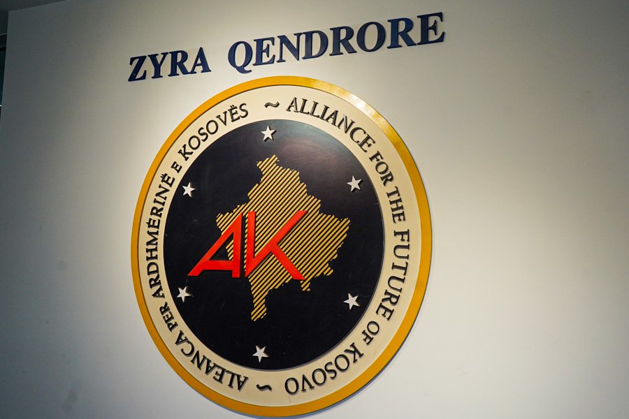 AAK will submit the Law on the minimum wage to the Constitutional Court today