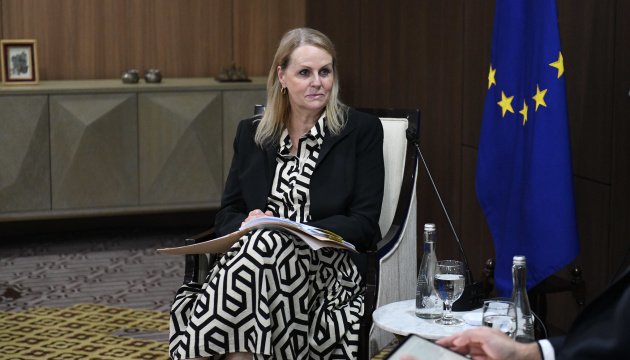 Asbestos in war debris waste poses long-term threat – head of DG Environment