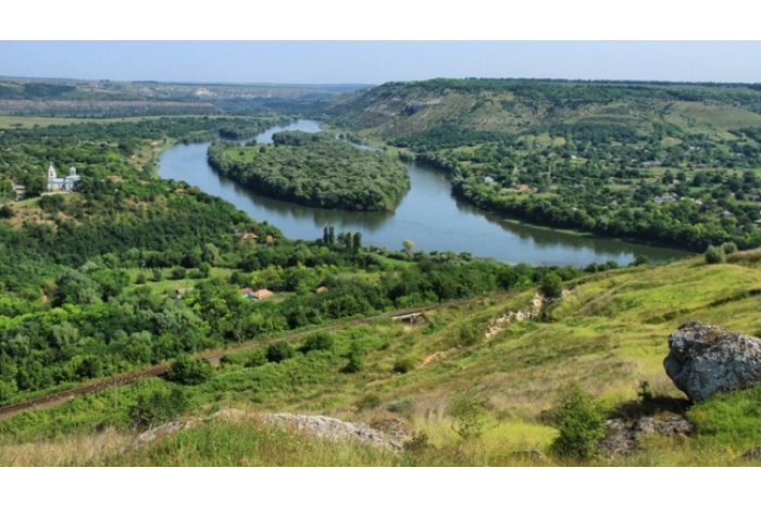 Discover Moldova with #MOLDPRES: Nature reserves - country's green gold as tourist purpose