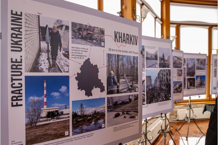 Two exhibitions dedicated to war in Ukraine inaugurated at Chisinau-based museum