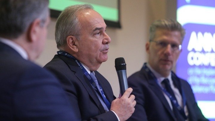 Greece ready to submit the 4th payment request to RFF in April