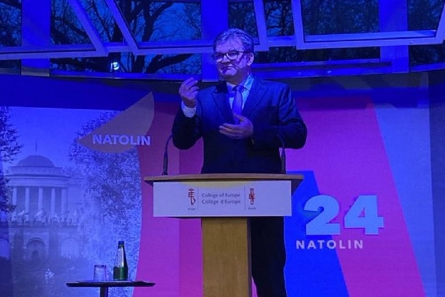 Central European Evening Report: "Recent Developments: EU-mediated Talks on Kosovo-Serbia Currency Dispute and Mykolas Alekna's World Record in Discus Throw"