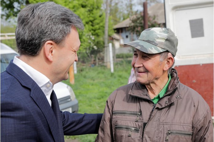 Central European Midday Report: "Investments in Cultural and Energy Sectors in Moldova and Bulgaria"
