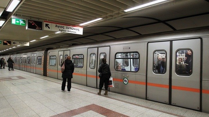 Athens transportation schedules over 2024 Greek Easter holidays