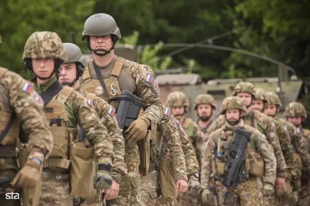 Maribor Hosts Slovenian Armed Forces Day: A Showcase of Military Excellence and Opportunities