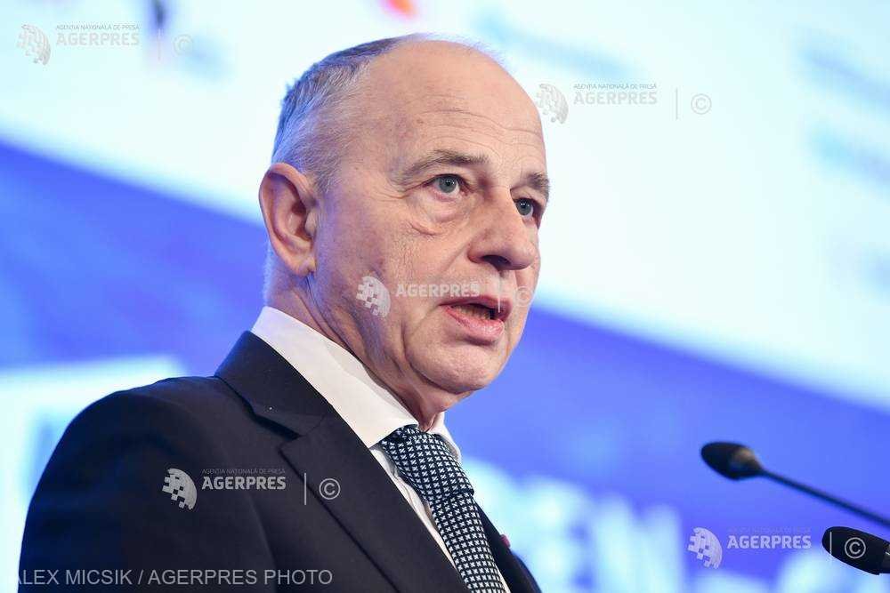 NATO's Geoana: Voting system in Romania is the most primitive in the entire Europe