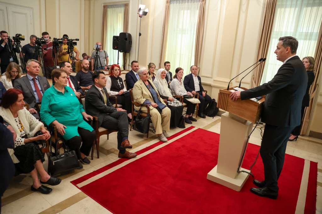 Bećirović: The resolution one of the most important diplomatic victories of BiH in the 21st century