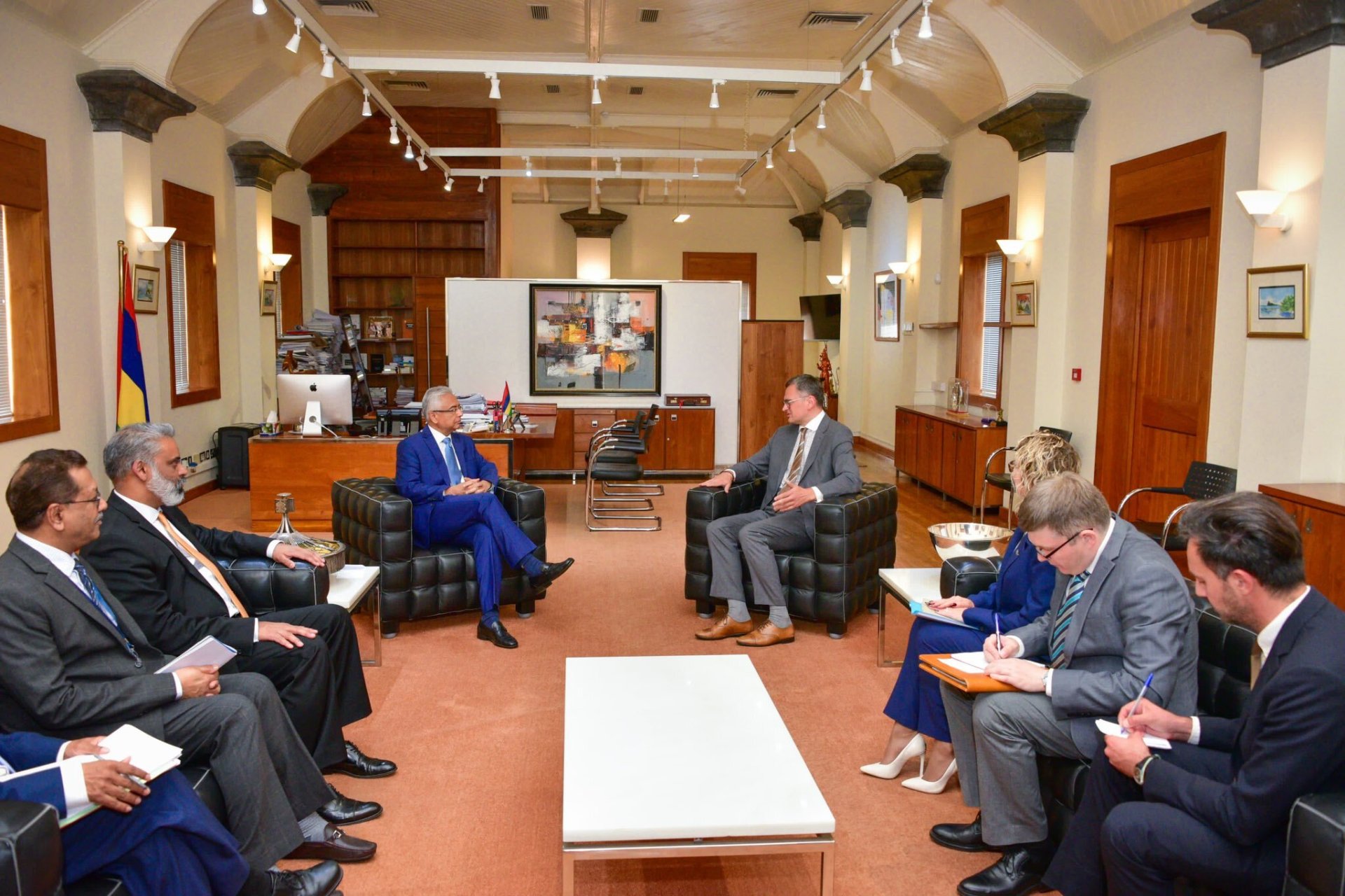 Ukraine, Mauritius to work on investment protection and double taxation agreements