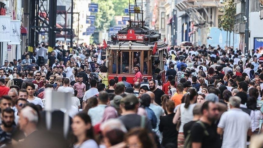 Life expectancy at birth falls in Türkiye
