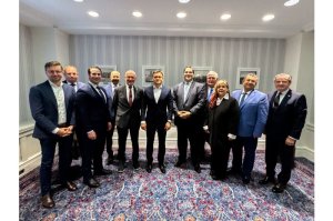 PM invites American companies to extend in Moldova - PHOTOS