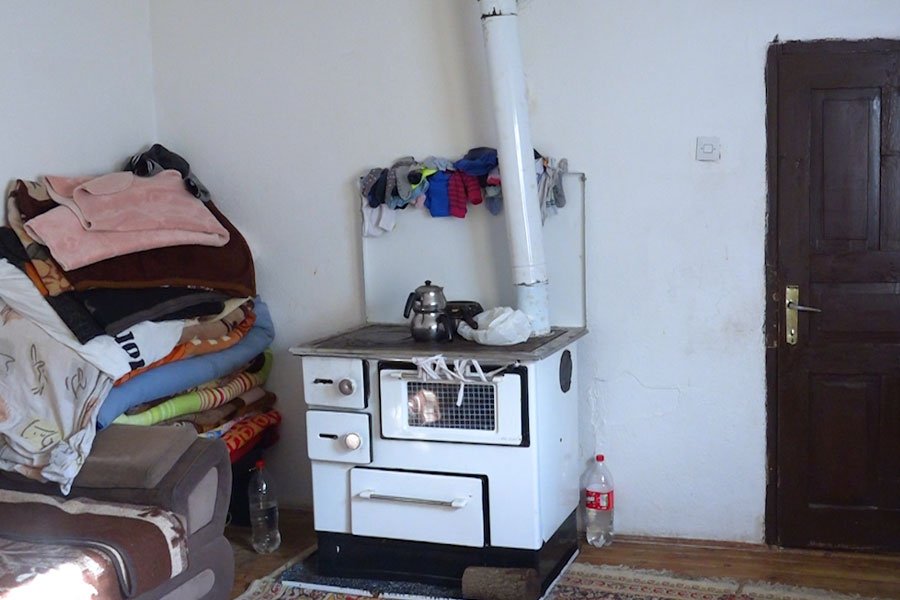Tahiri family's struggle for food and shelter