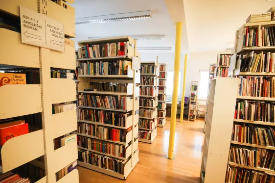 Slovenian library in Austria faces funding cuts