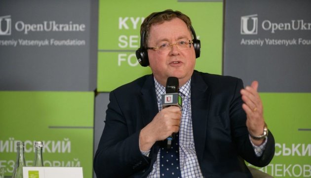 Europe, U.S. must work together on security guarantees for Ukraine - NATO representative