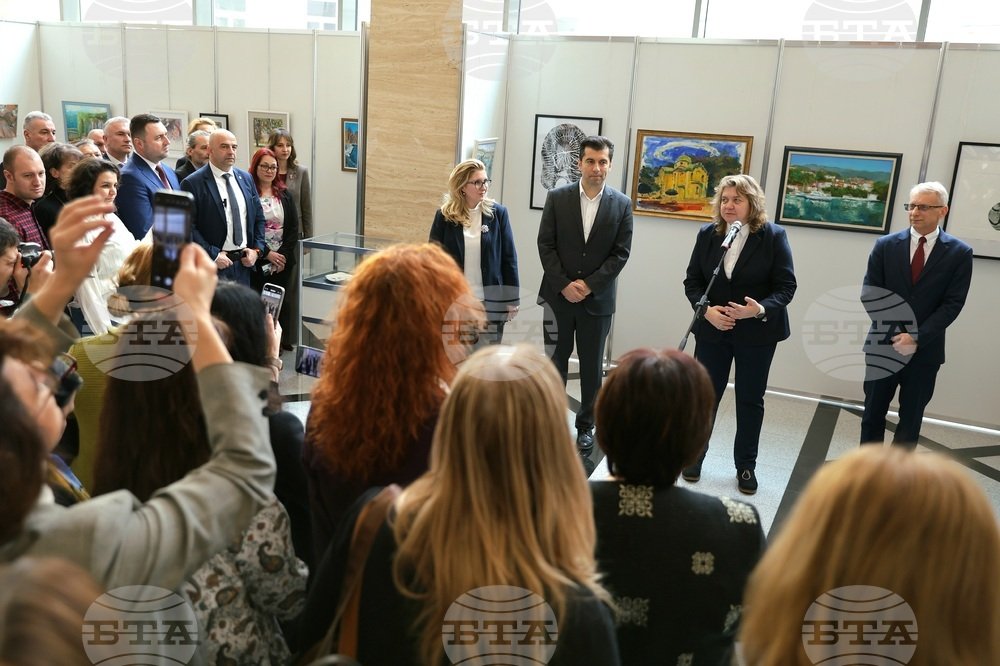 Charity Art Exhibition Opens at Bulgarian National Assembly