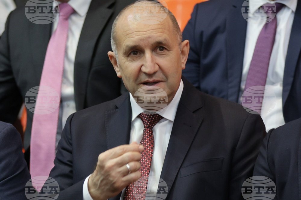 Bulgarian President Calls for Stronger National Defense and Industry