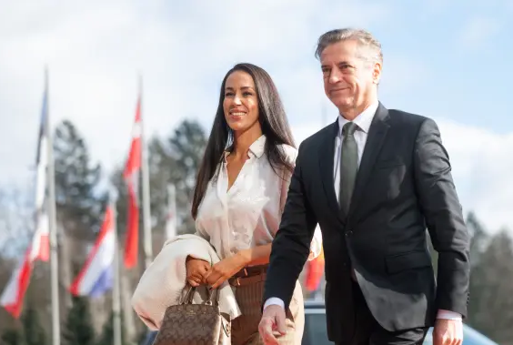 Slovenia PM's holiday sparks integrity law investigation