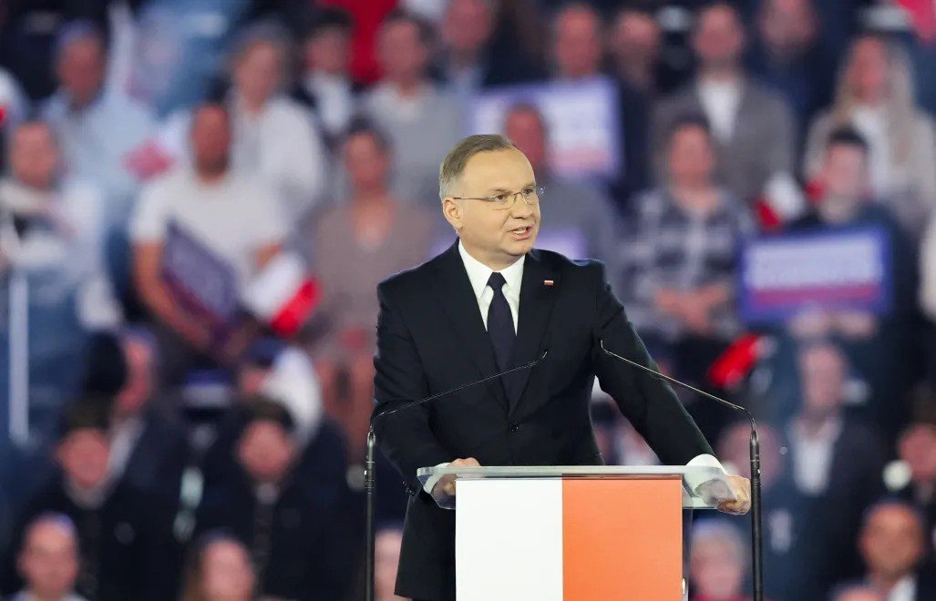 Duda Endorses Nawrocki