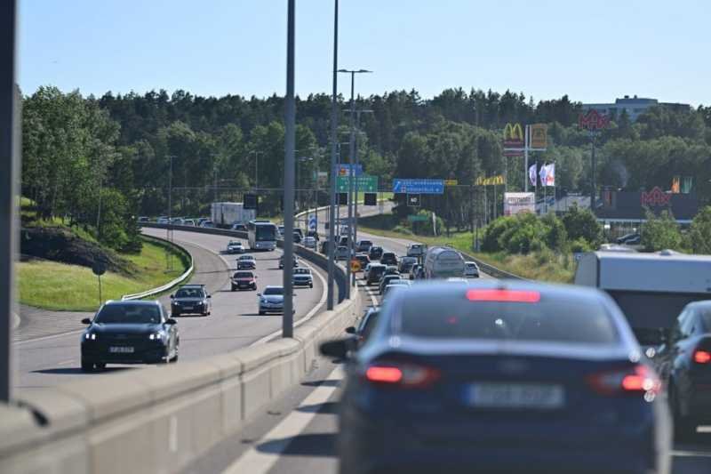EU Road Deaths Down Slightly in 2023