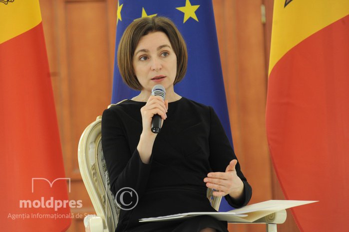 Sandu Urges Voting in Romanian Election