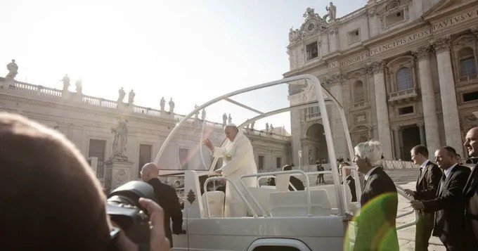 Pope’s Car Becomes Lifeline for Gaza’s Most Vulnerable