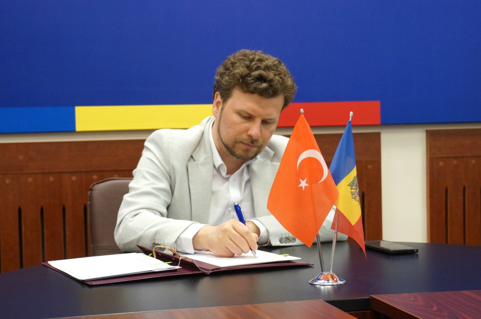 Turkish College to Open in Comrat