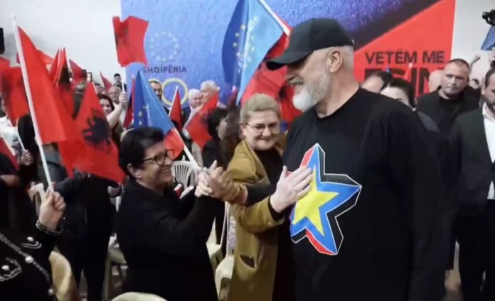 Rama: Albanians to receive 400 euro pensions