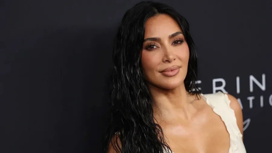 Kardashian Robbery Trial Begins in Paris
