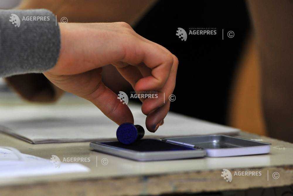 Nearly 53,000 Romanians Vote Abroad