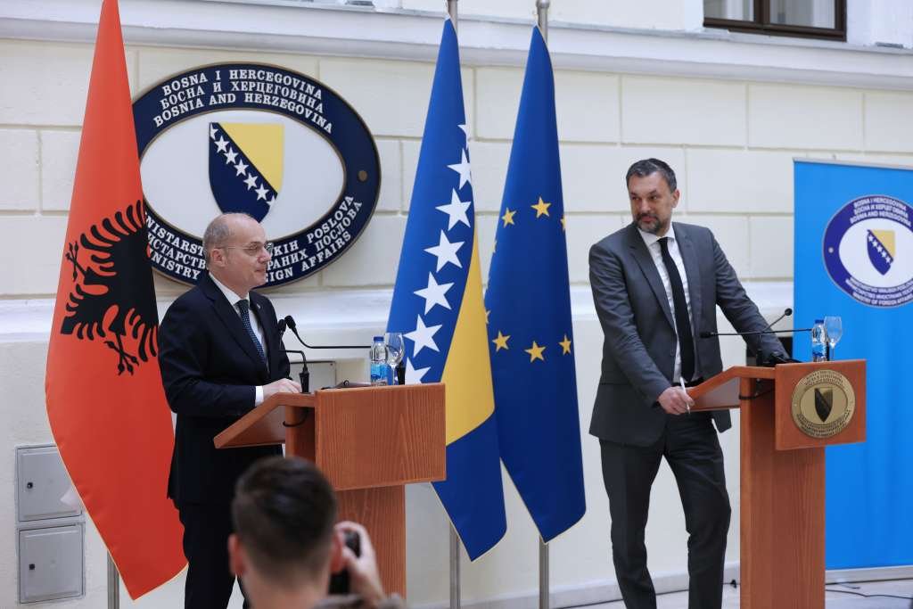 Albanian FM opens Embassy in Sarajevo