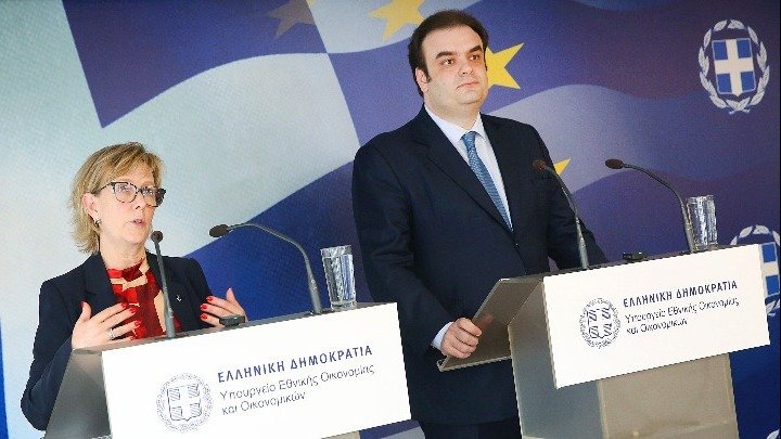Greece Backs EU Investment Plan