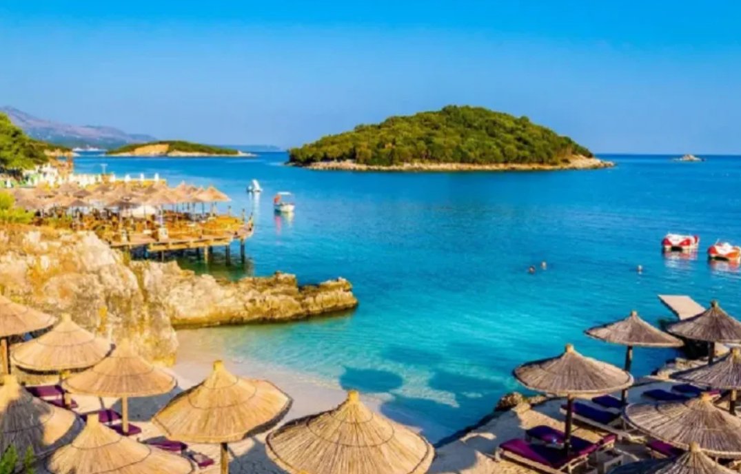 Albanian Riviera goes viral as Maldives lookalike