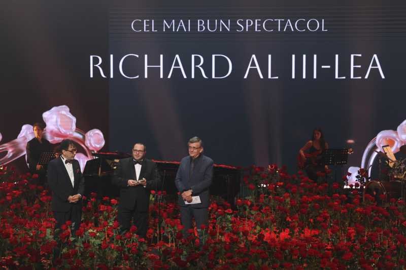 "Richard III" Triumphs at UNITER Awards
