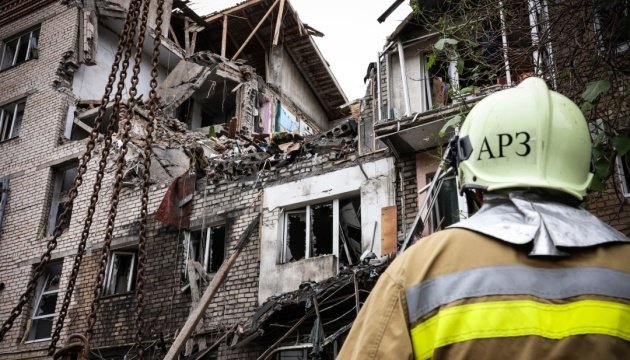 Russian Drone Strike Destroys Mykolaiv Apartment Floors