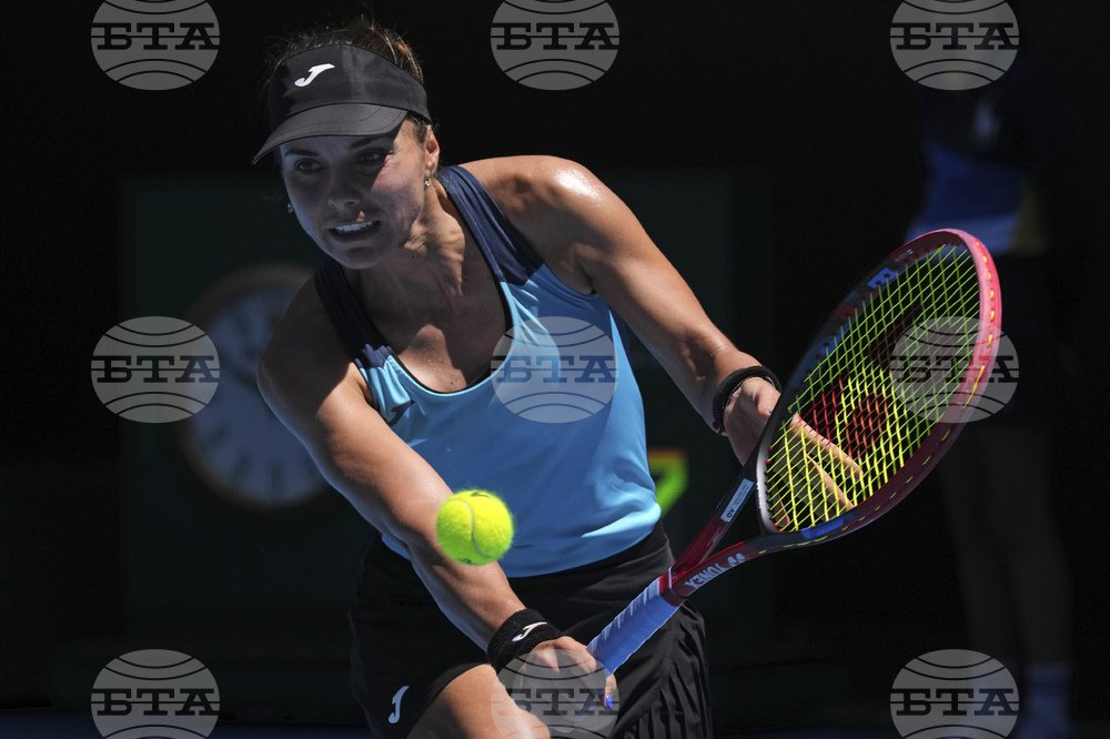 Tomova's First French Open Doubles Win