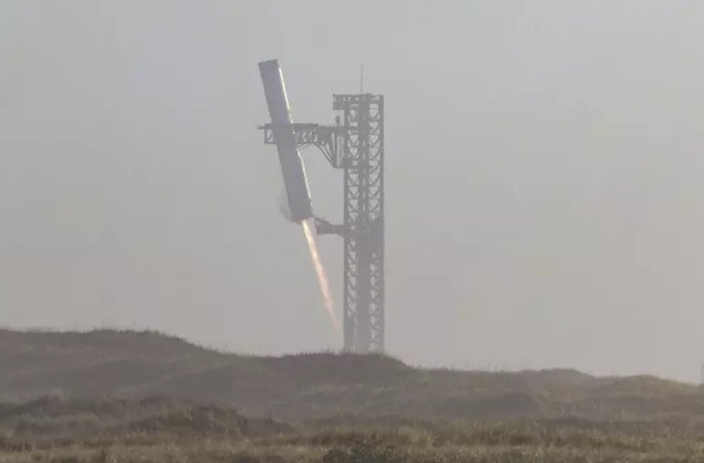 Starship Rocket Takes Off from Starbase, Texas