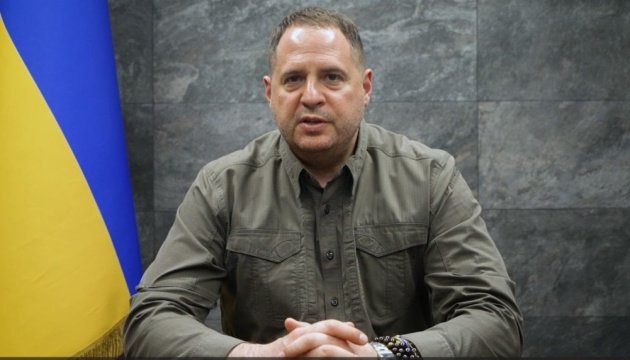 Ukraine Seeks New U.S. Military Aid and Security Agreements