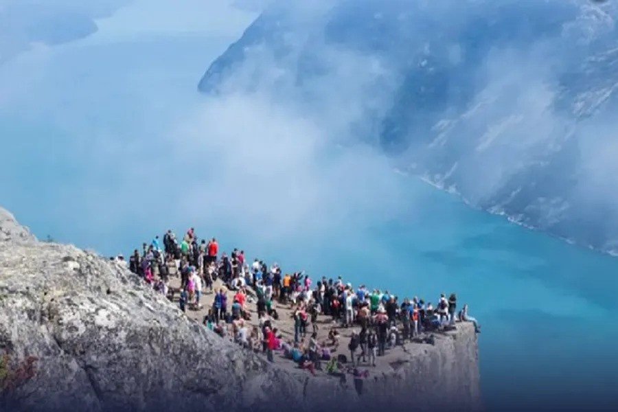 Cruise Passengers to Face New Tourist Tax in Norway