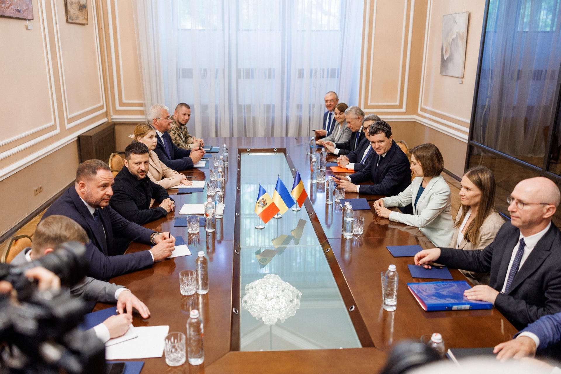 Romania Urges Unity at Odesa Summit