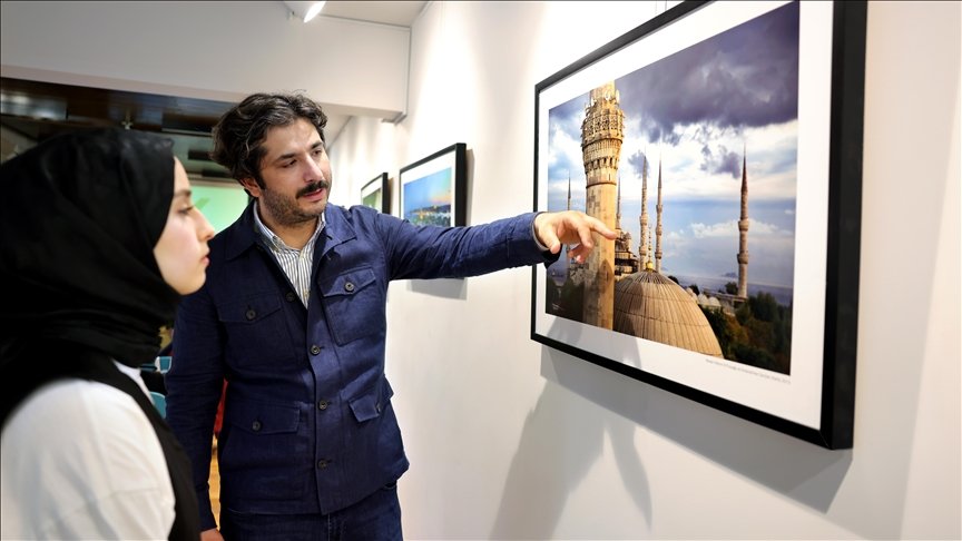 "Istanbul Through the Lens"