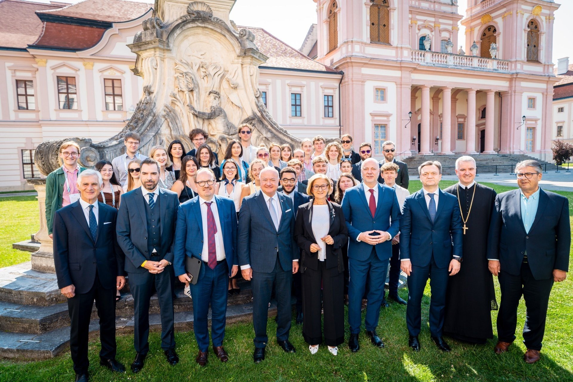 Moldova Backs United Europe at EU Forum