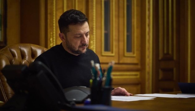 Zelensky Awaits MFA Report on Ukrainians in Israel, Iran