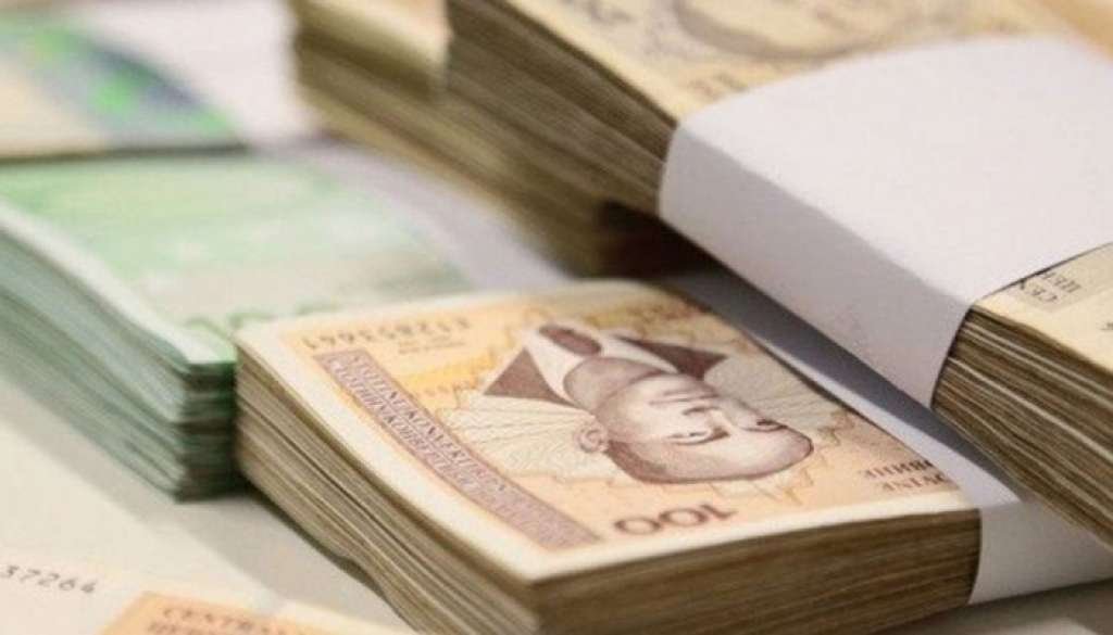 Bosnia records monthly salary increase