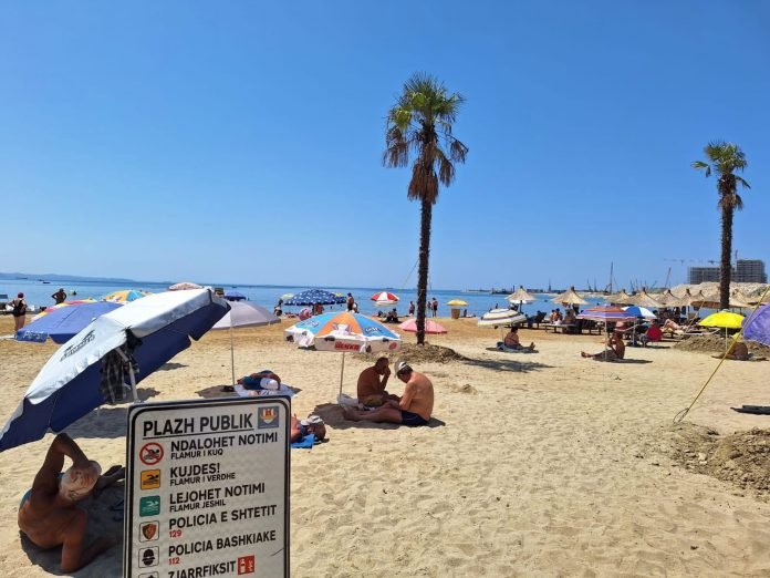 Albania's Durrës expands public beach areas