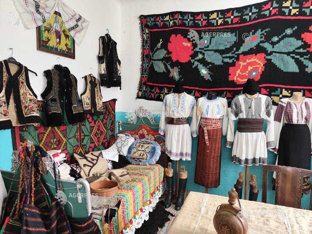 &quot;The Dowry Chest Museum&quot;
