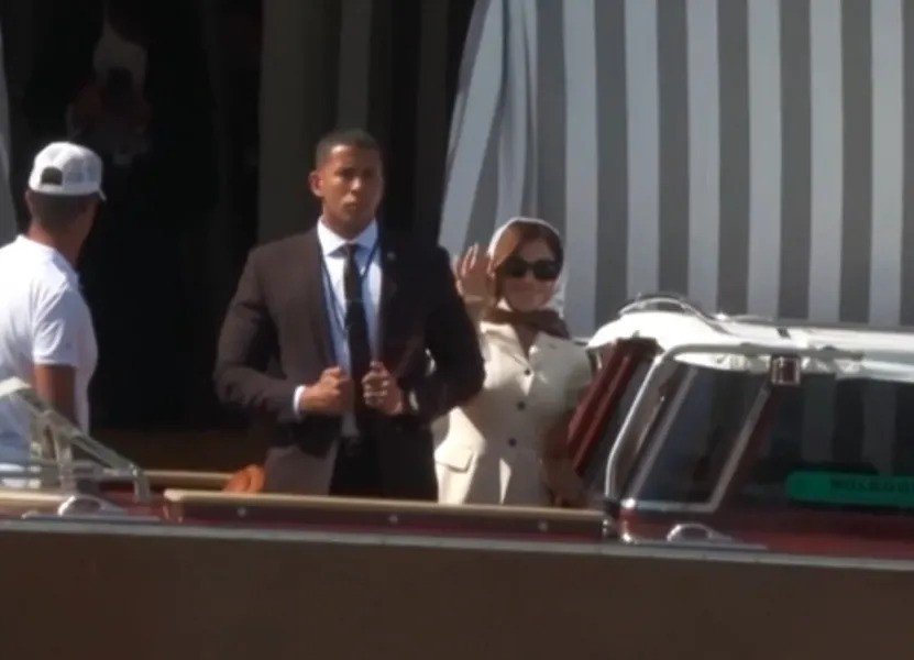 Bezos and Sanchez’s Venice wedding draws A-list celebrities
