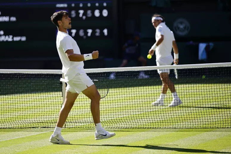 Alcaraz Eyes Third Straight Wimbledon Title After Tough Opener