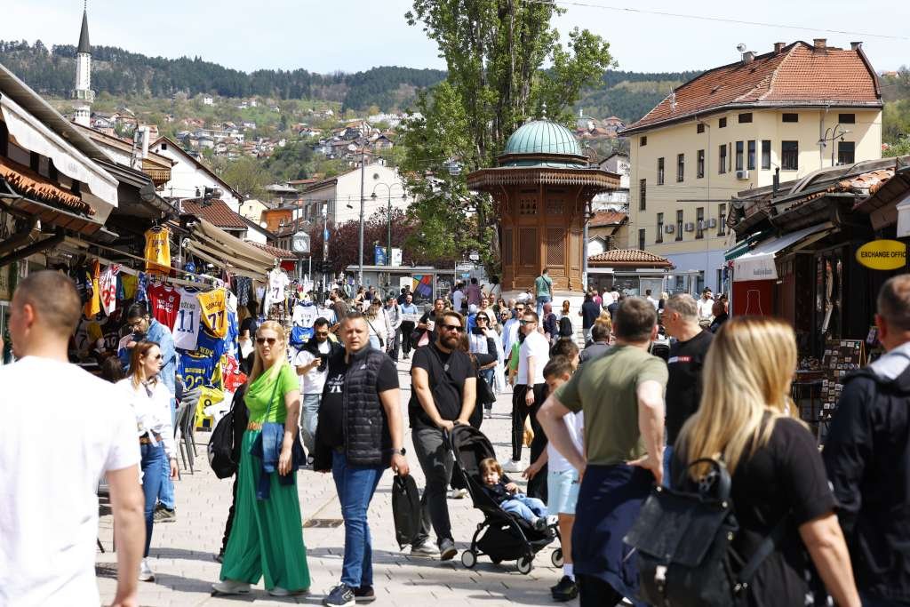 Bosnia sees sharp increase in tourist arrivals