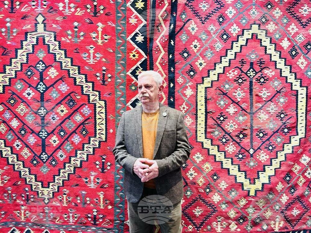 Dutch Collector Launches Kilim Foundation